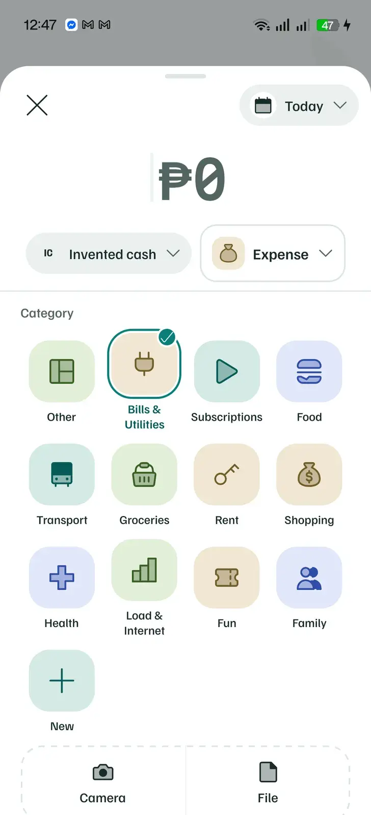 Expense form with an amount keypad, selected cash account and Bills & Utilities category